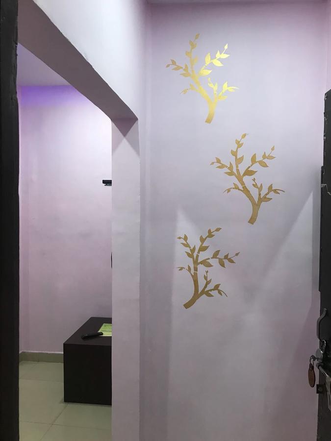 Hotel Atithi Galaxy Kanpur Buitenkant foto